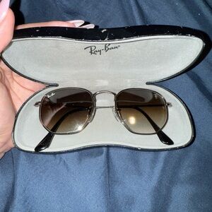 Ray-Ban RB3548-N, Size 51-21-145.